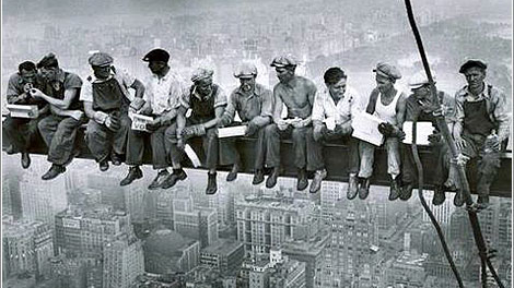 Lunch atop a Skyscraper